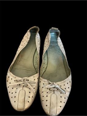 Sigerson Morrison Silver Perforated Bow Flats